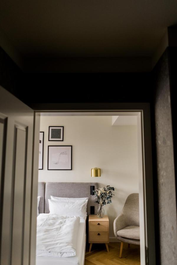 Bob W Peterhof Aparthotel Freising Exteriör bild